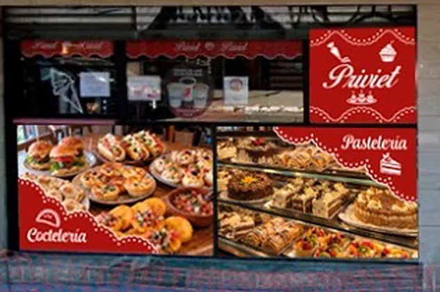 Vitrina de Panadería y Pastelería Priviet con pasteles y productos